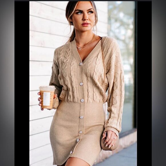 Le Lis Give Me the Tea button front sweater dress pearl medium m tan - Picture 4 of 10